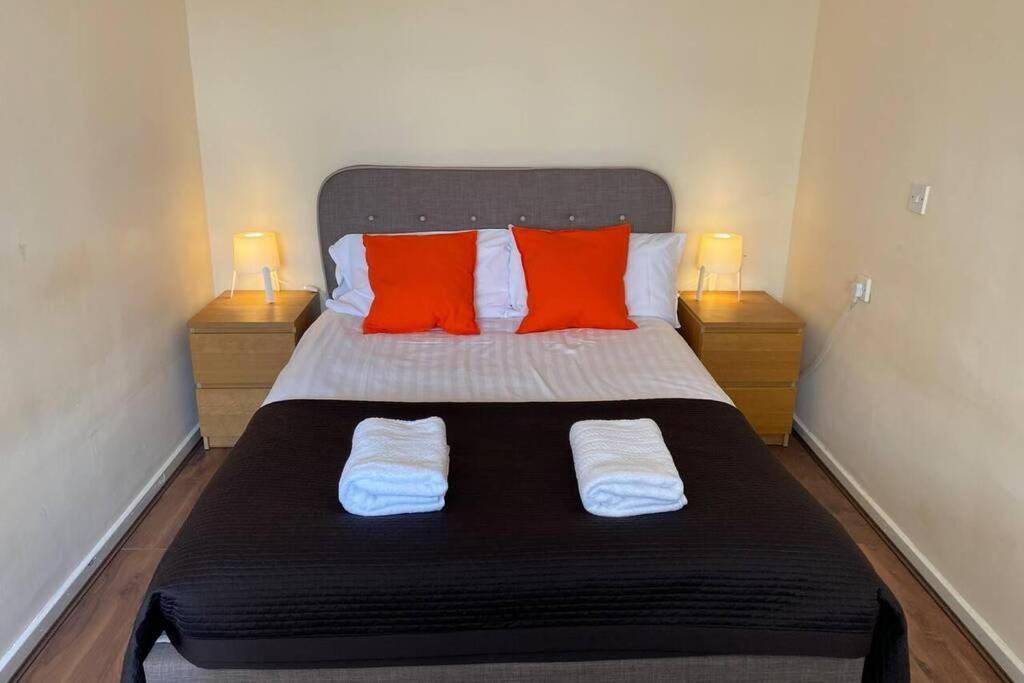 Conveniently Situated 1Bed Apt In Stretford Apartment Manchester Exterior photo